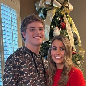 Meet your Posher, Benson